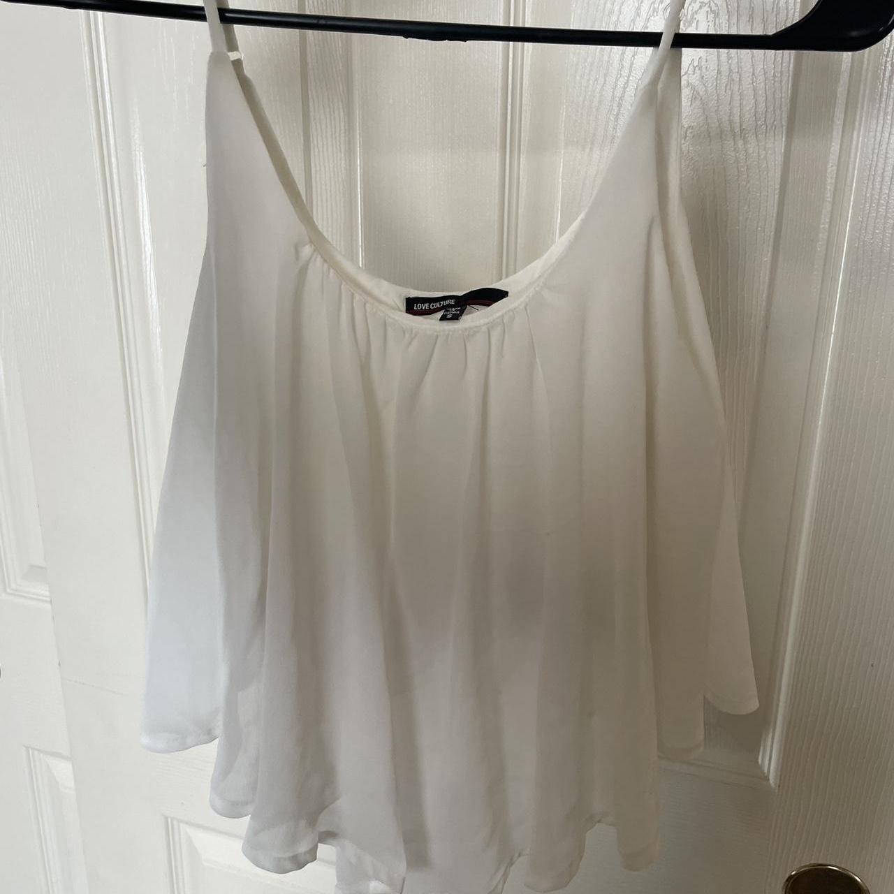 item listed by ryliwhite