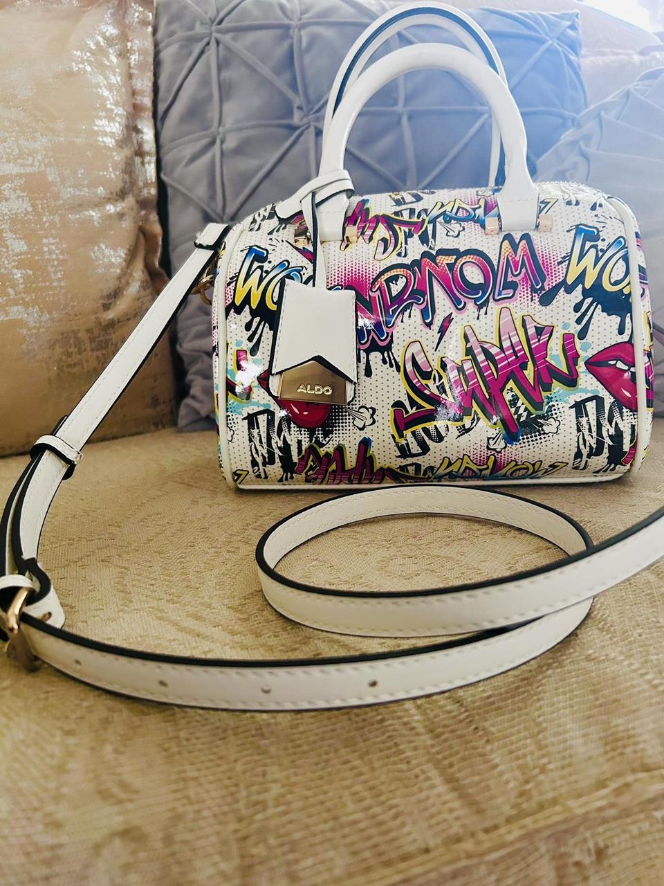 Hot Aldo graffiti purse