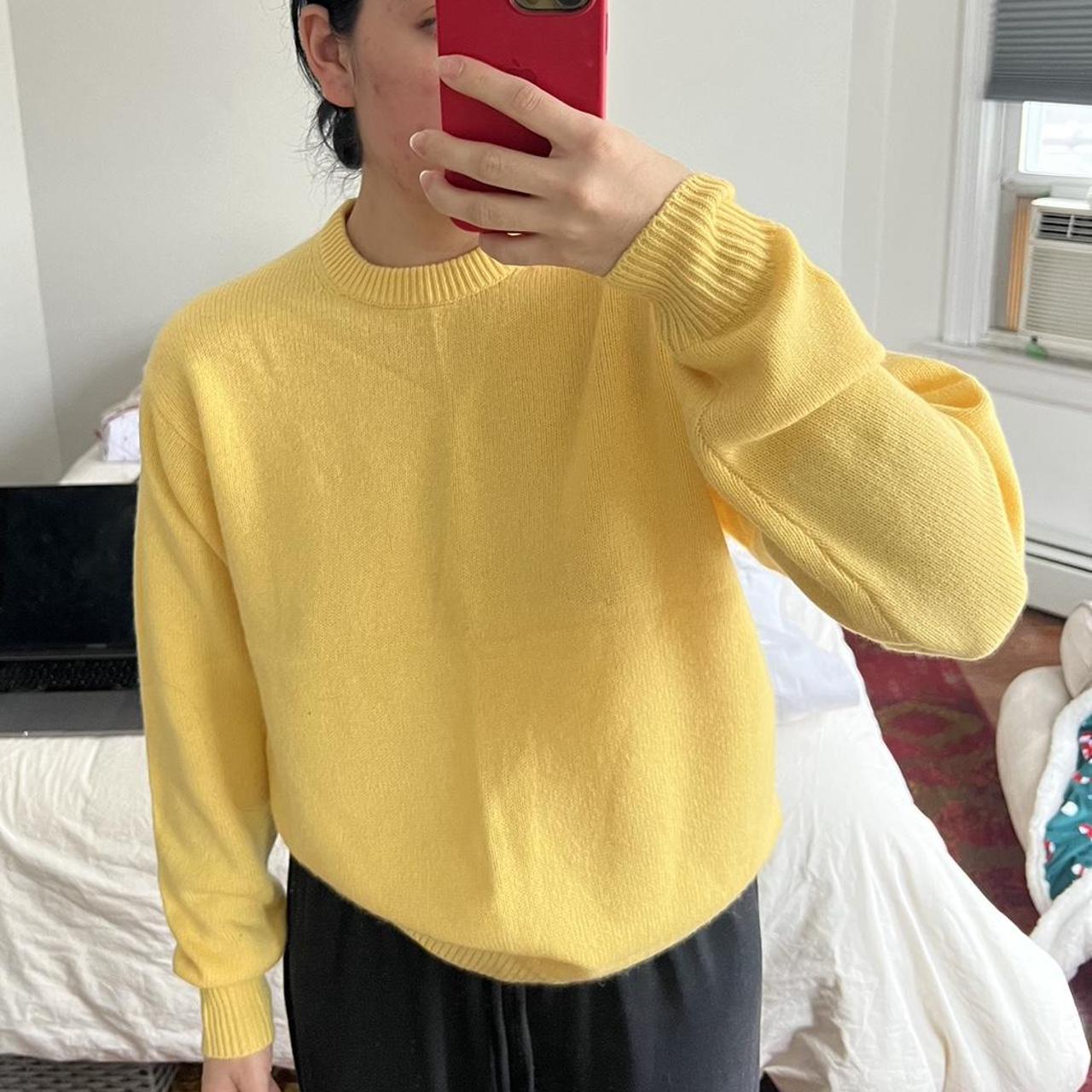 Yellow discount sweater aesthetic