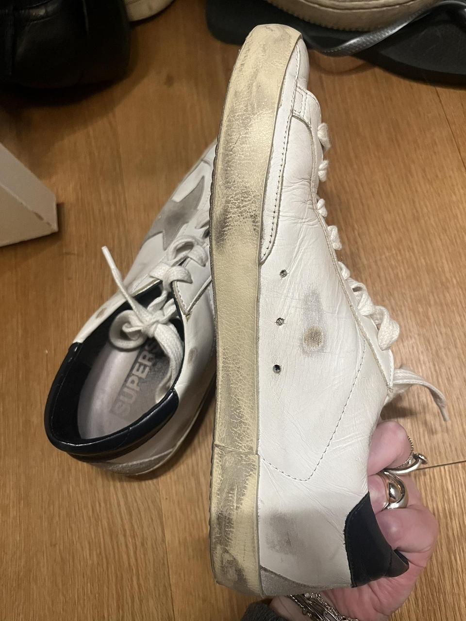 Golden Goose Women's White Trainers (5)