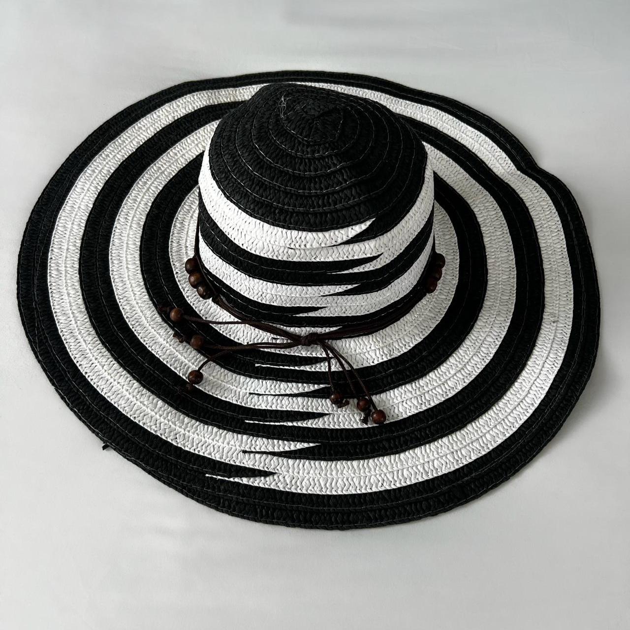 Black and white striped floppy hat online