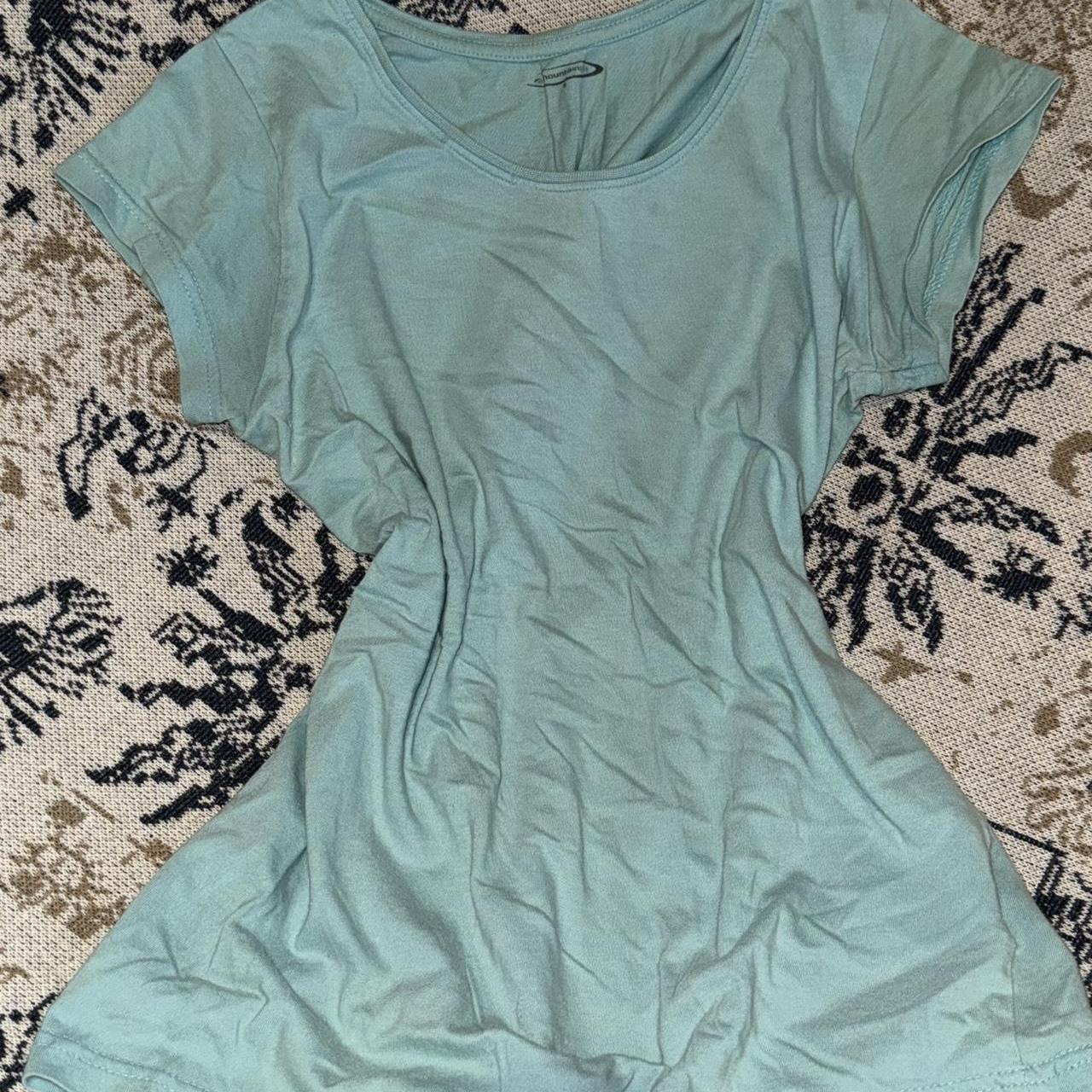 item listed by nickililiam
