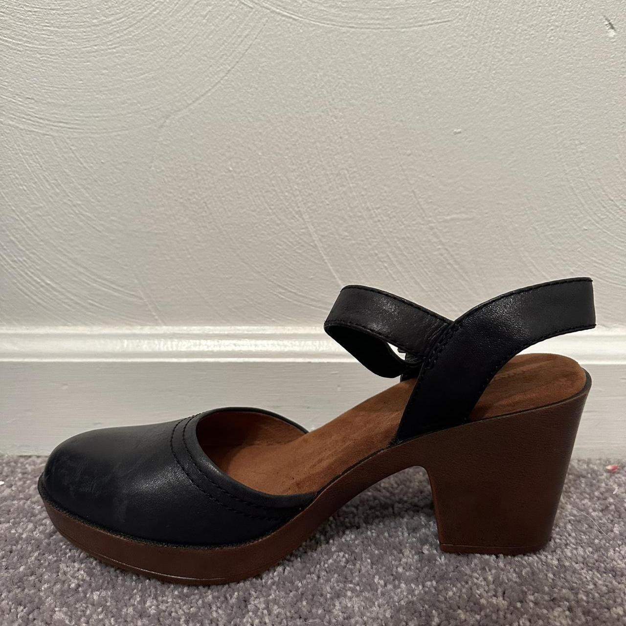 item listed by justjulzzz