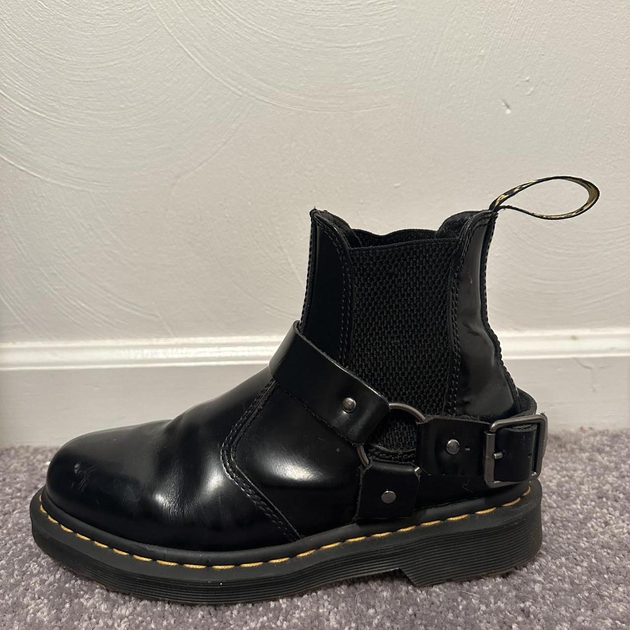 item listed by justjulzzz