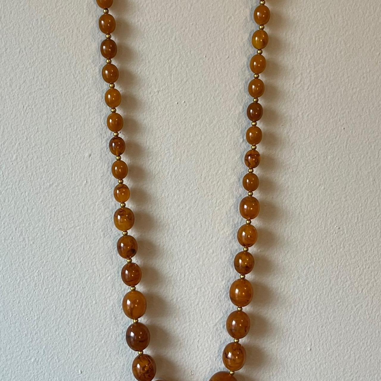 item listed by secondhandinwonderland
