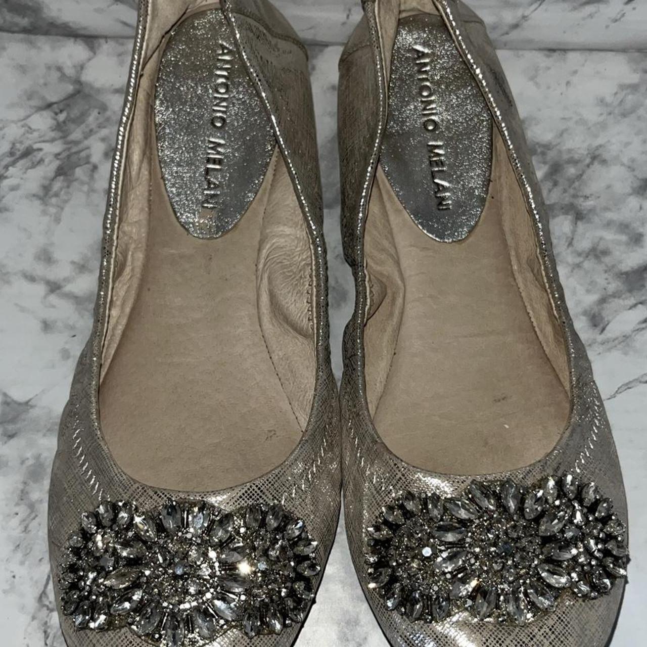Antonio Melani Silver Leather Ballet Flats Depop