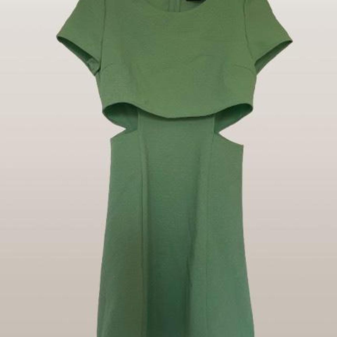 item listed by moreforless_