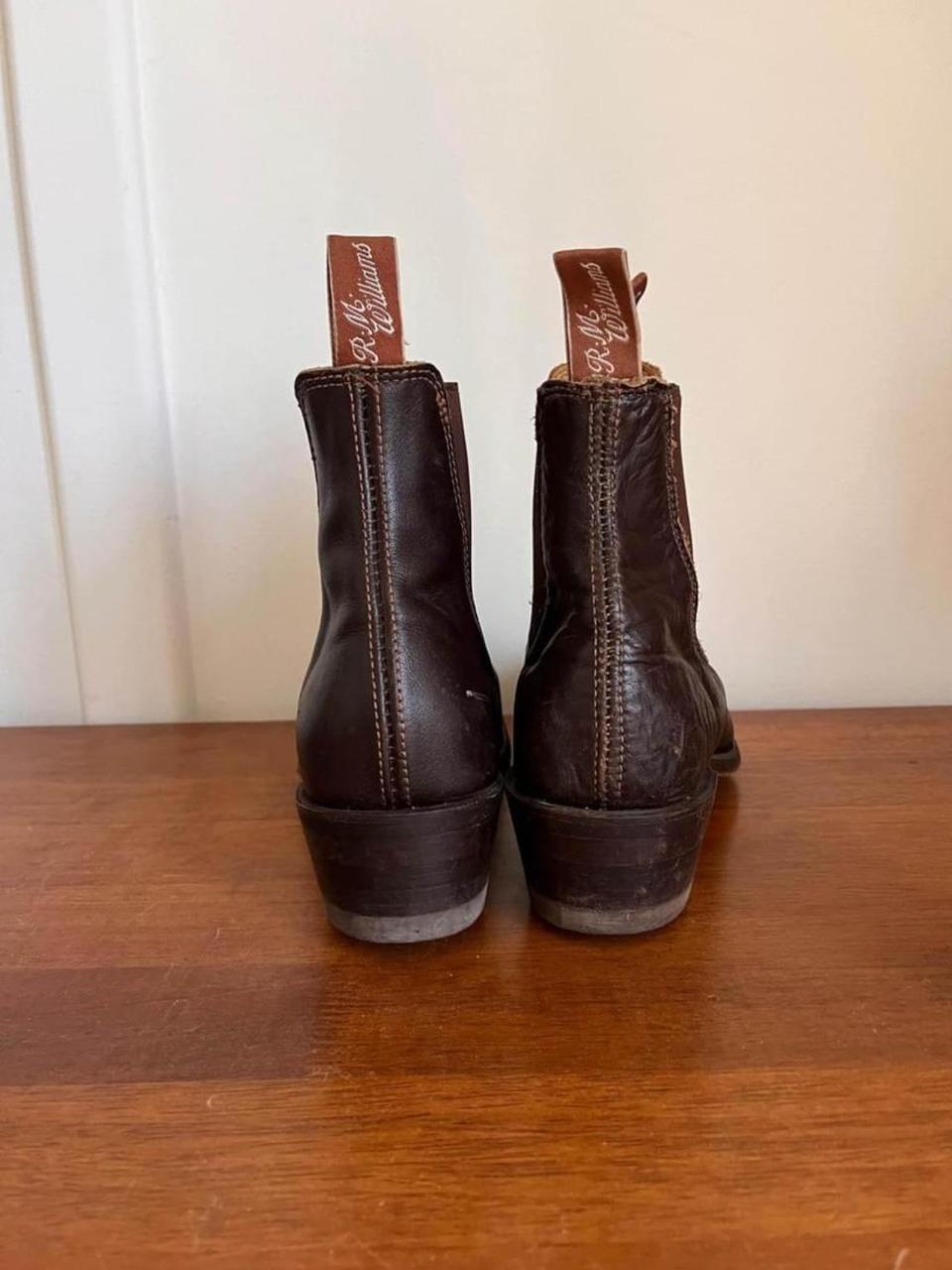 RMW boots brown 10 Left boot slightly... - Depop