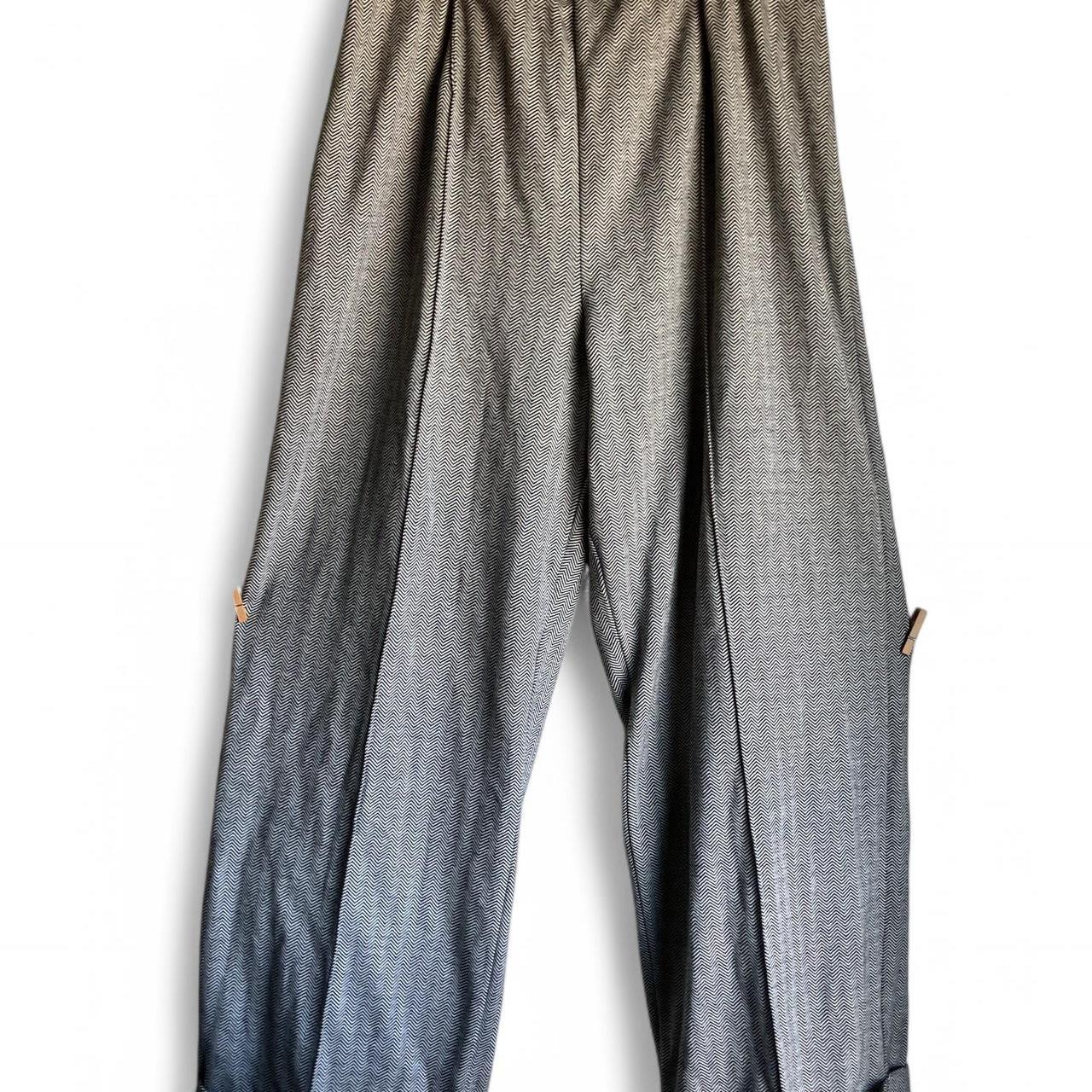 item listed by pinkoystermushroom