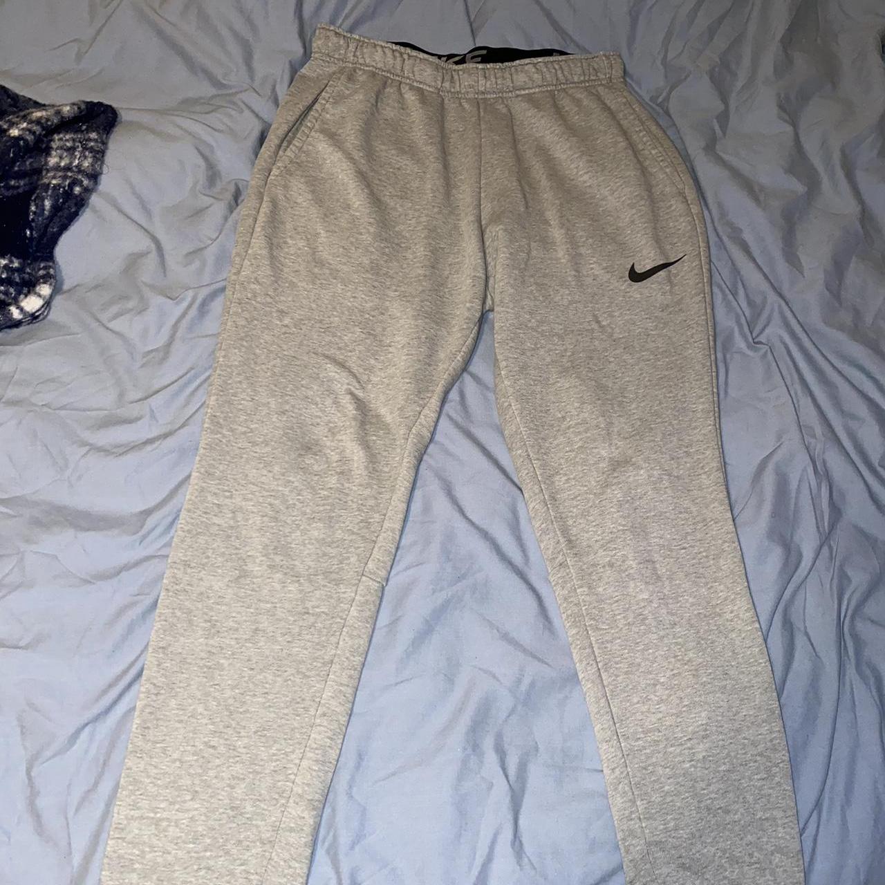 mens light grey nike joggers