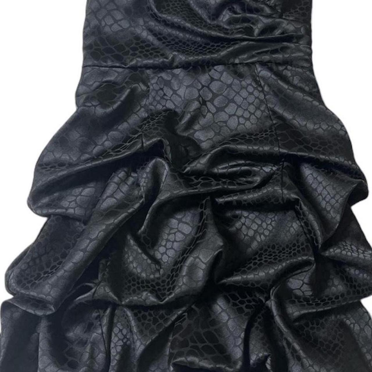 item listed by grams_closet_by_jay
