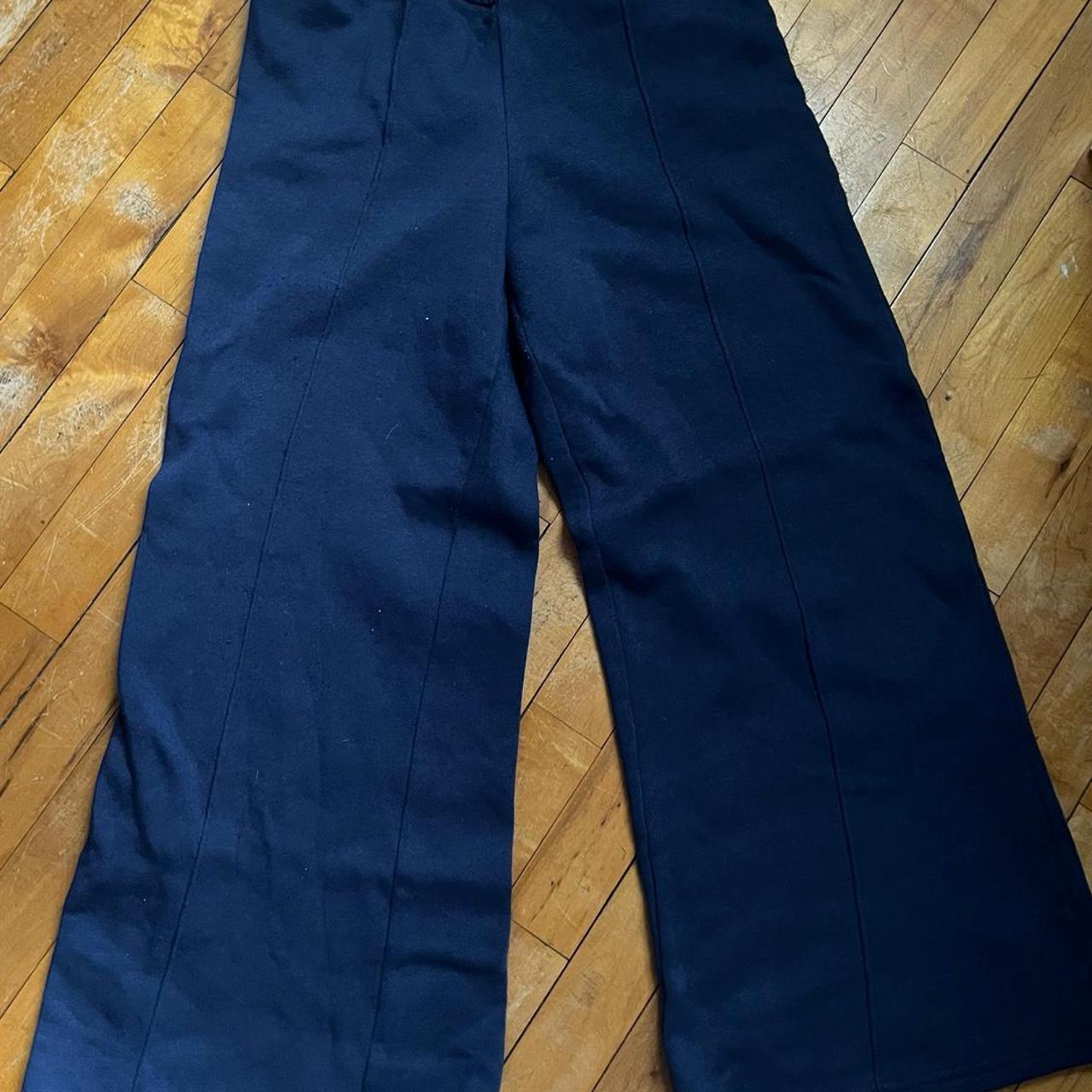 item listed by itskendall11