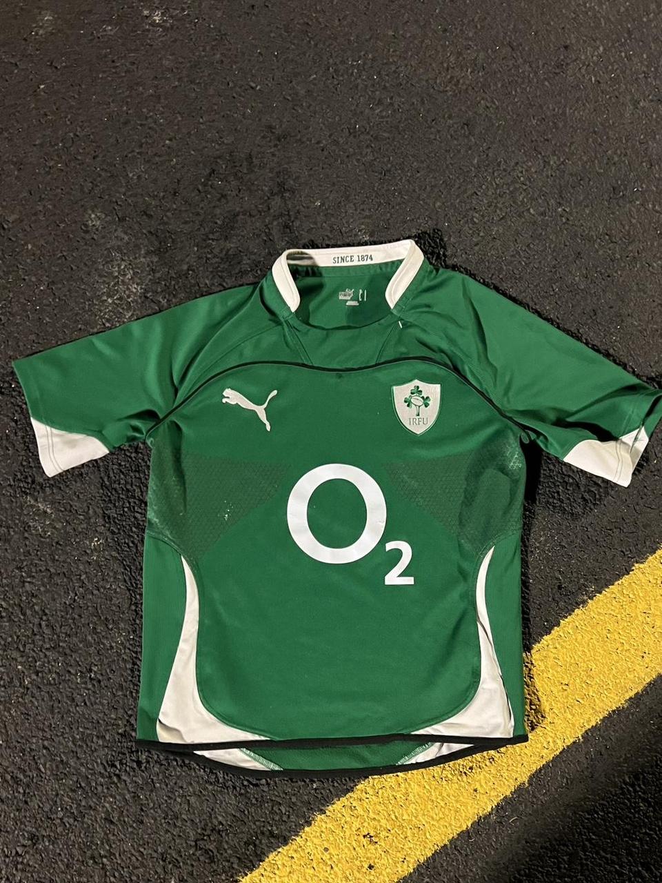 Vintage 00s Ireland Rugby Jersey Blok Used Size... Depop