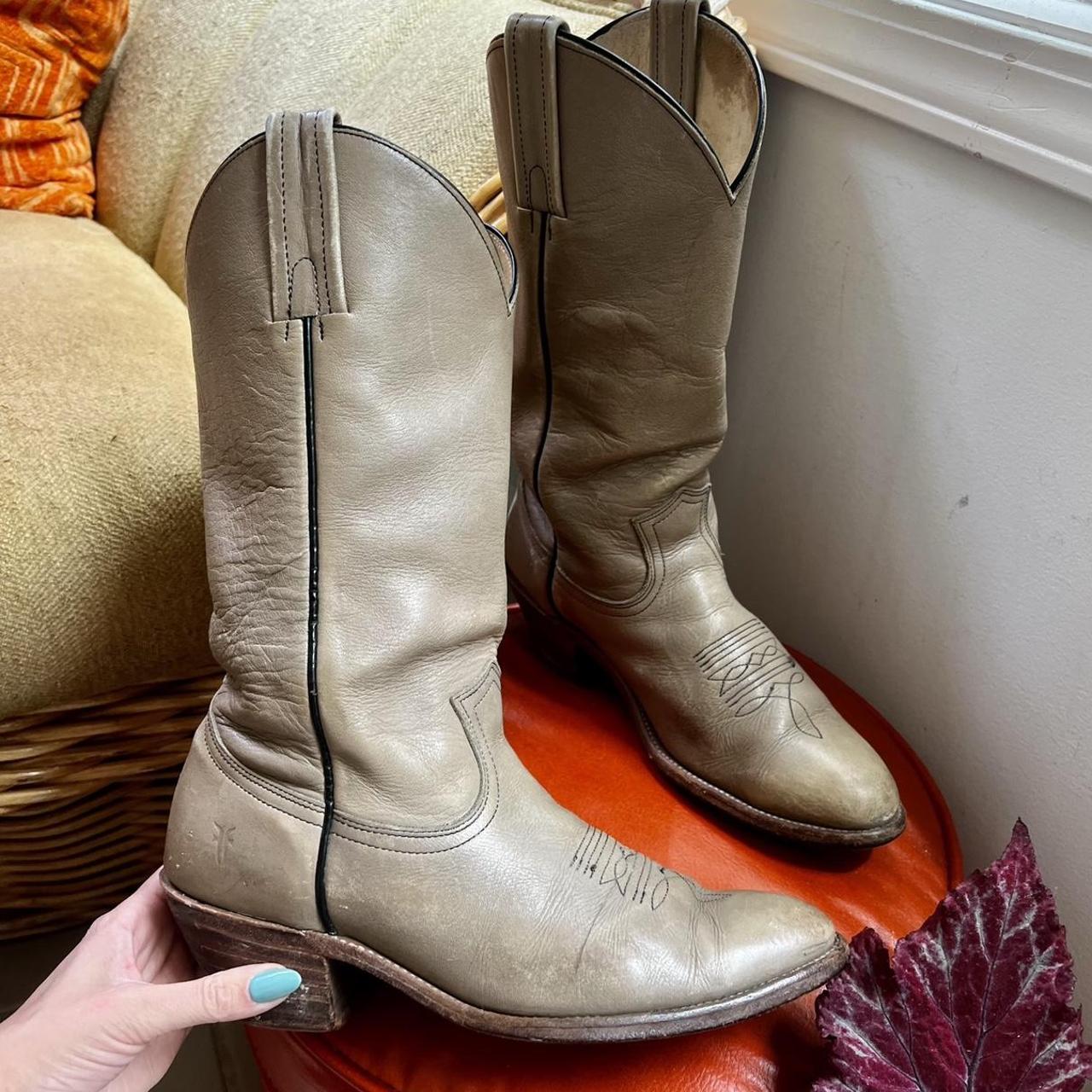 Store Frye boots 11