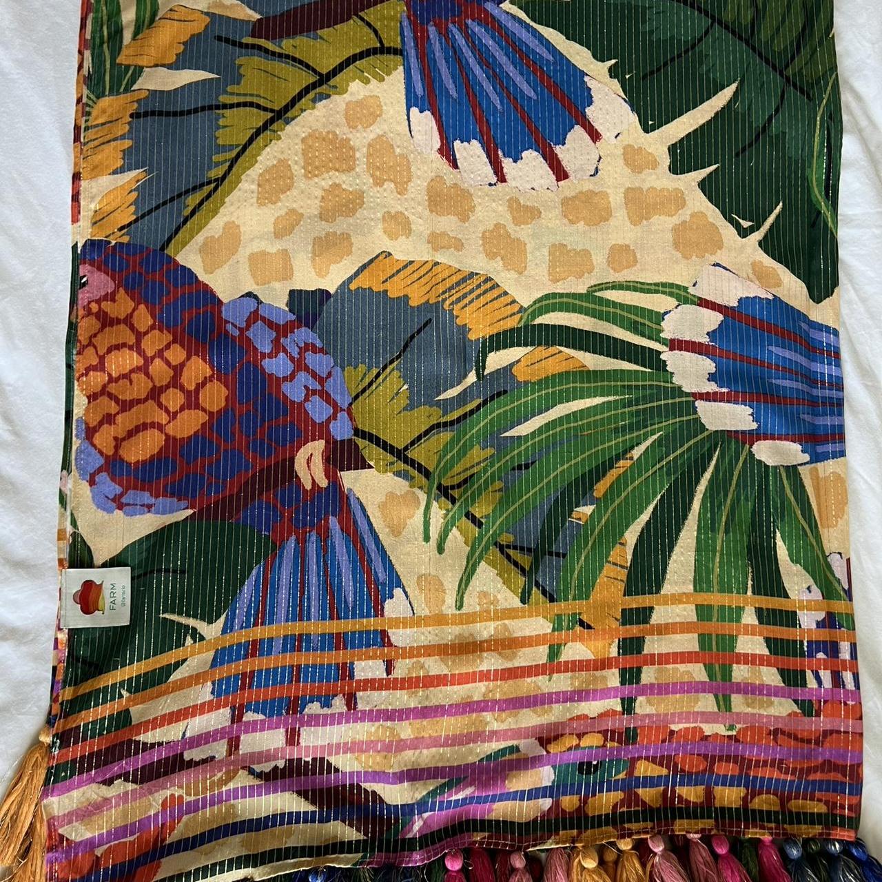 item listed by nicoleissellingstuff