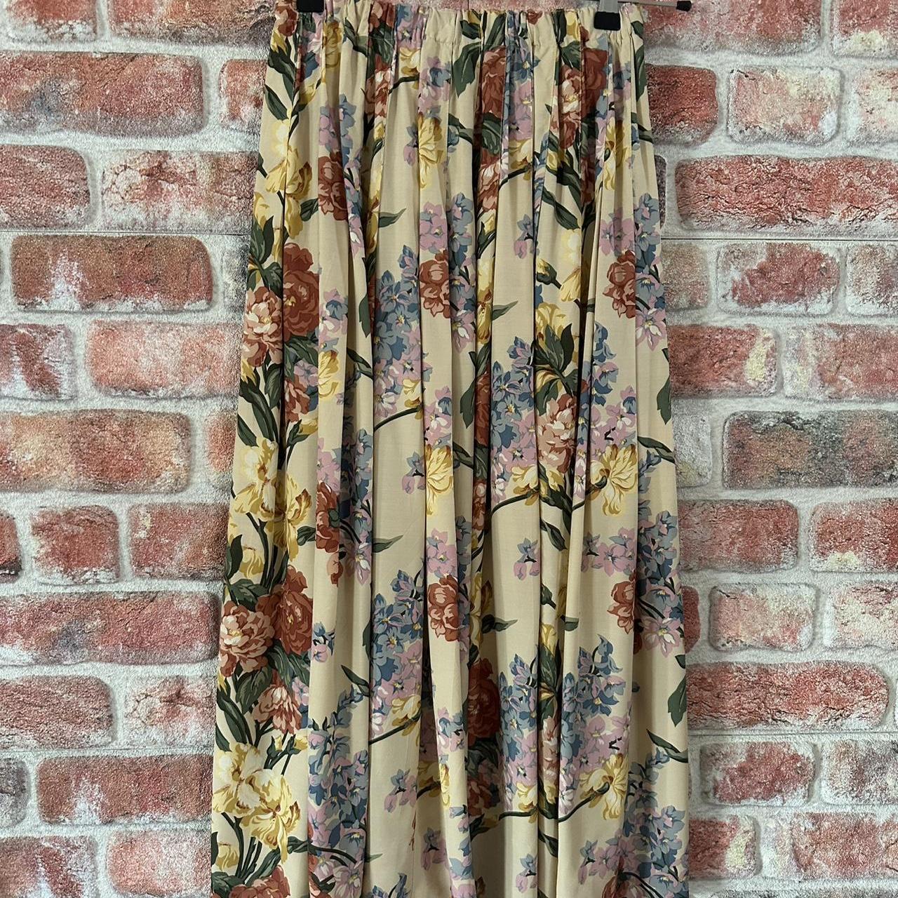 item listed by redbettyvintage