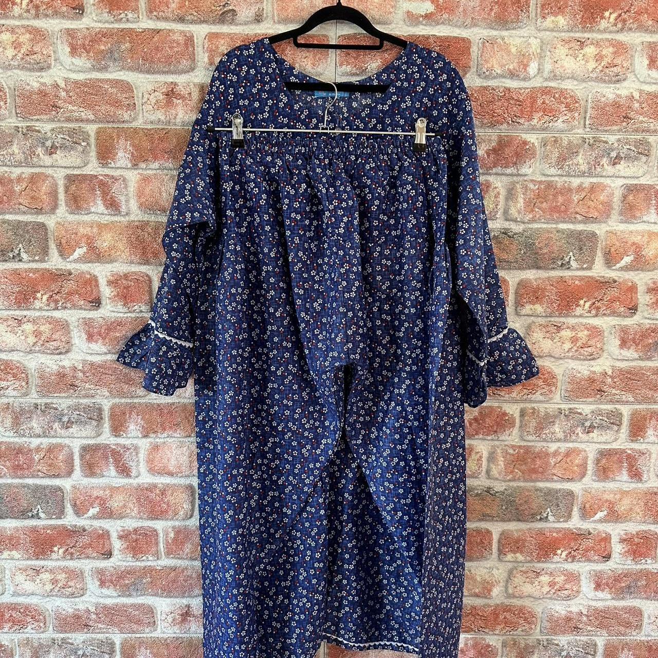 item listed by redbettyvintage