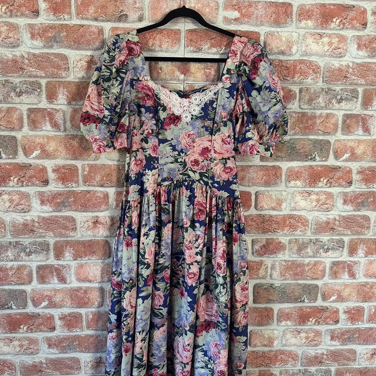 item listed by redbettyvintage