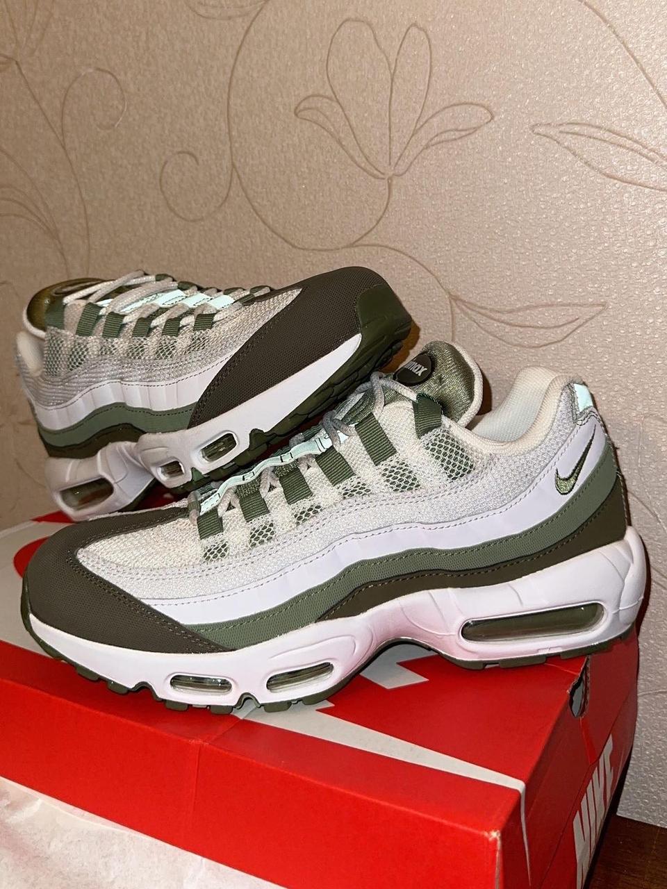 white and orange 95s