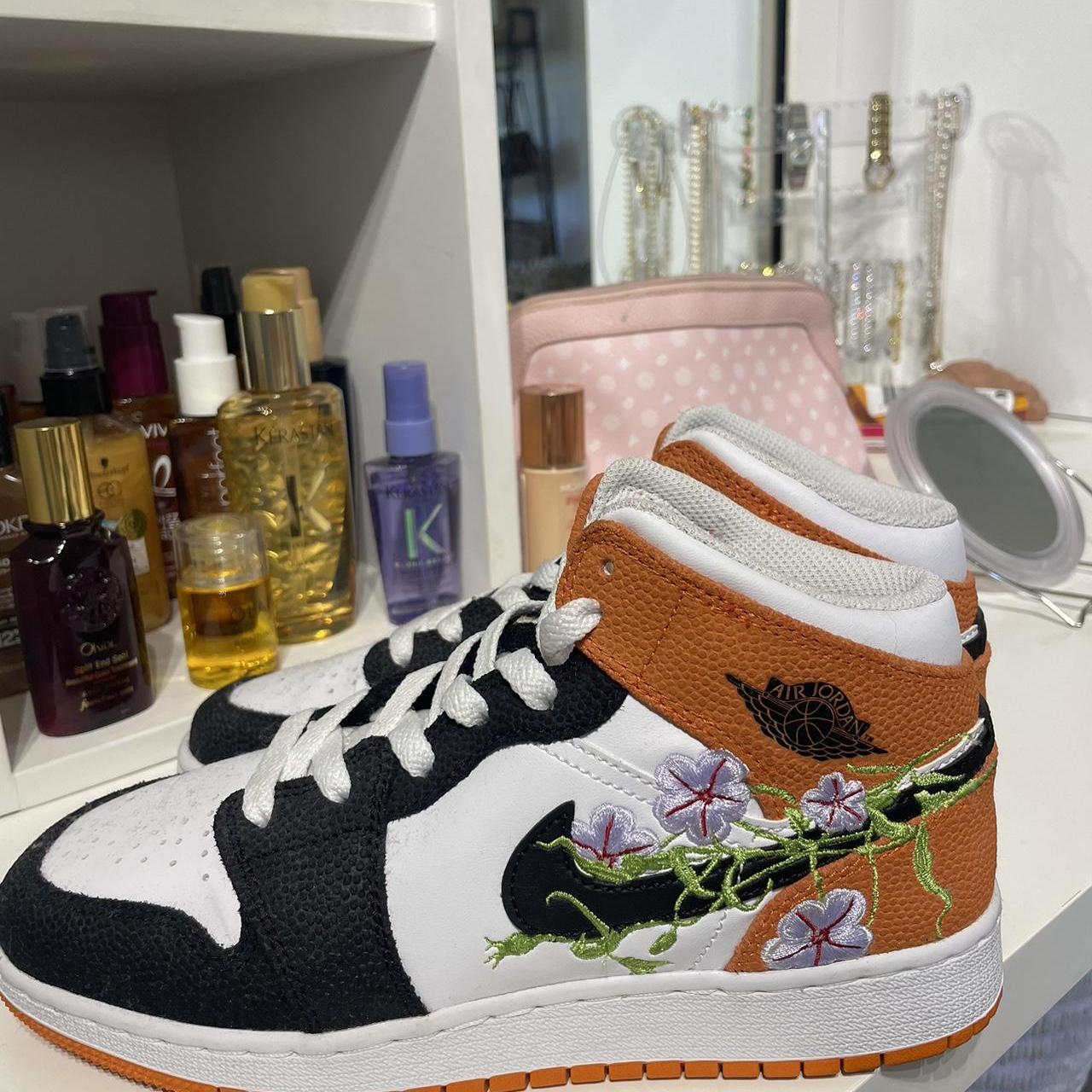 air jordan 1 mid floral