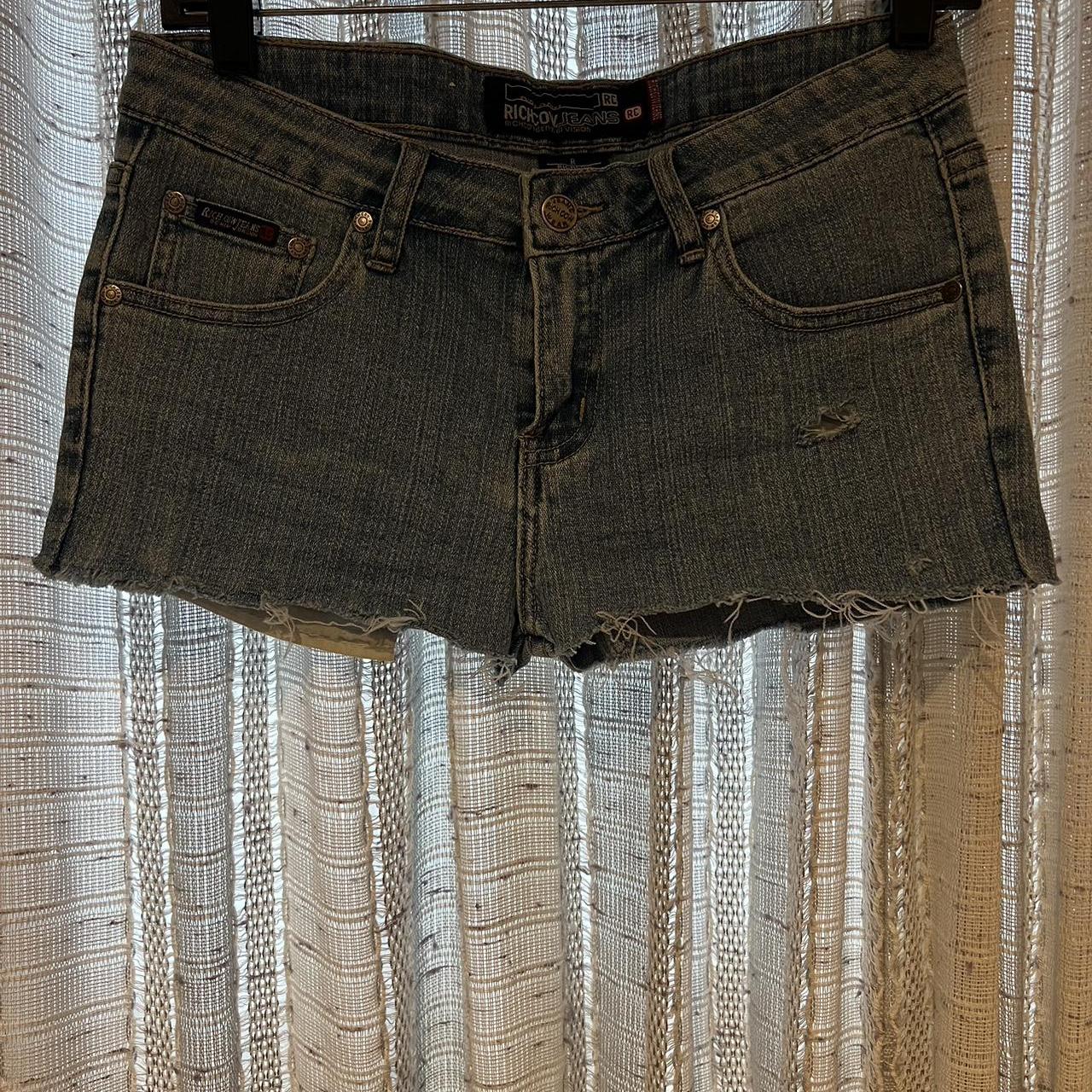 item listed by rileyd326