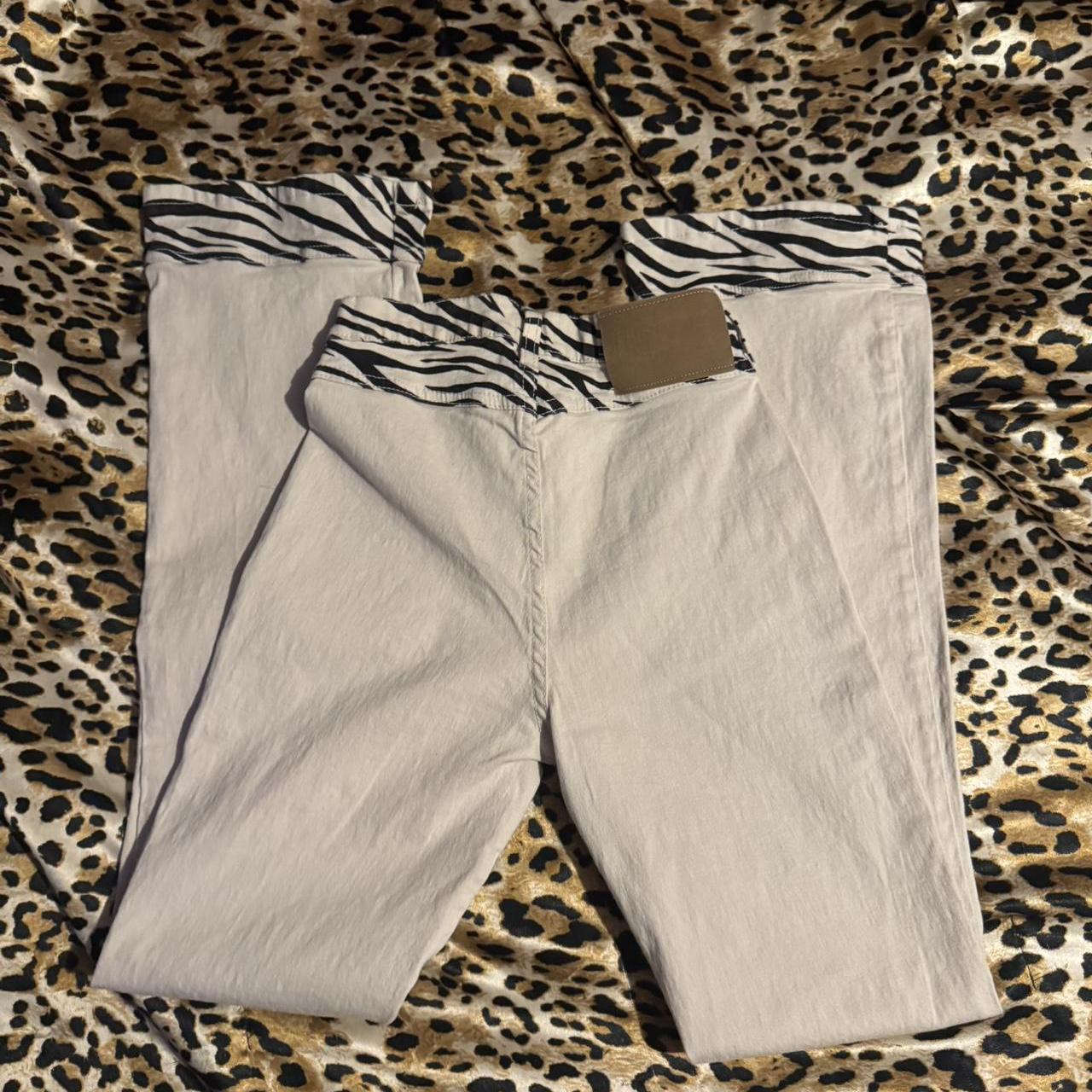 item listed by venusthrift03