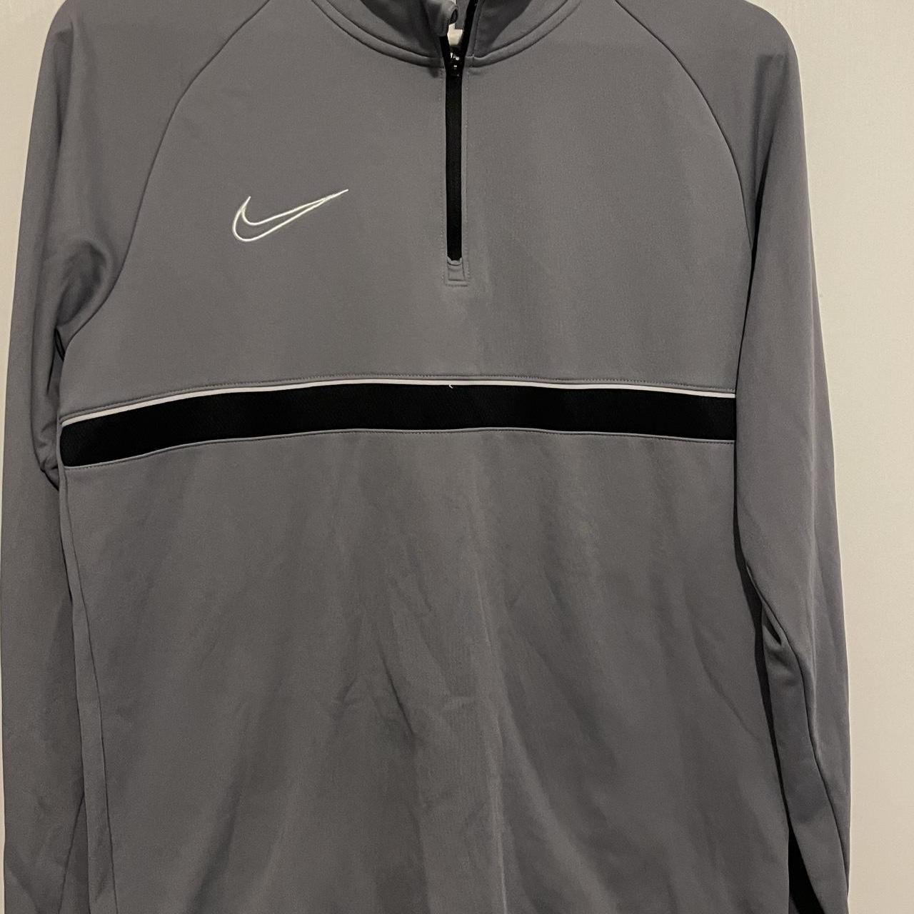 dri fit nike quarter zip