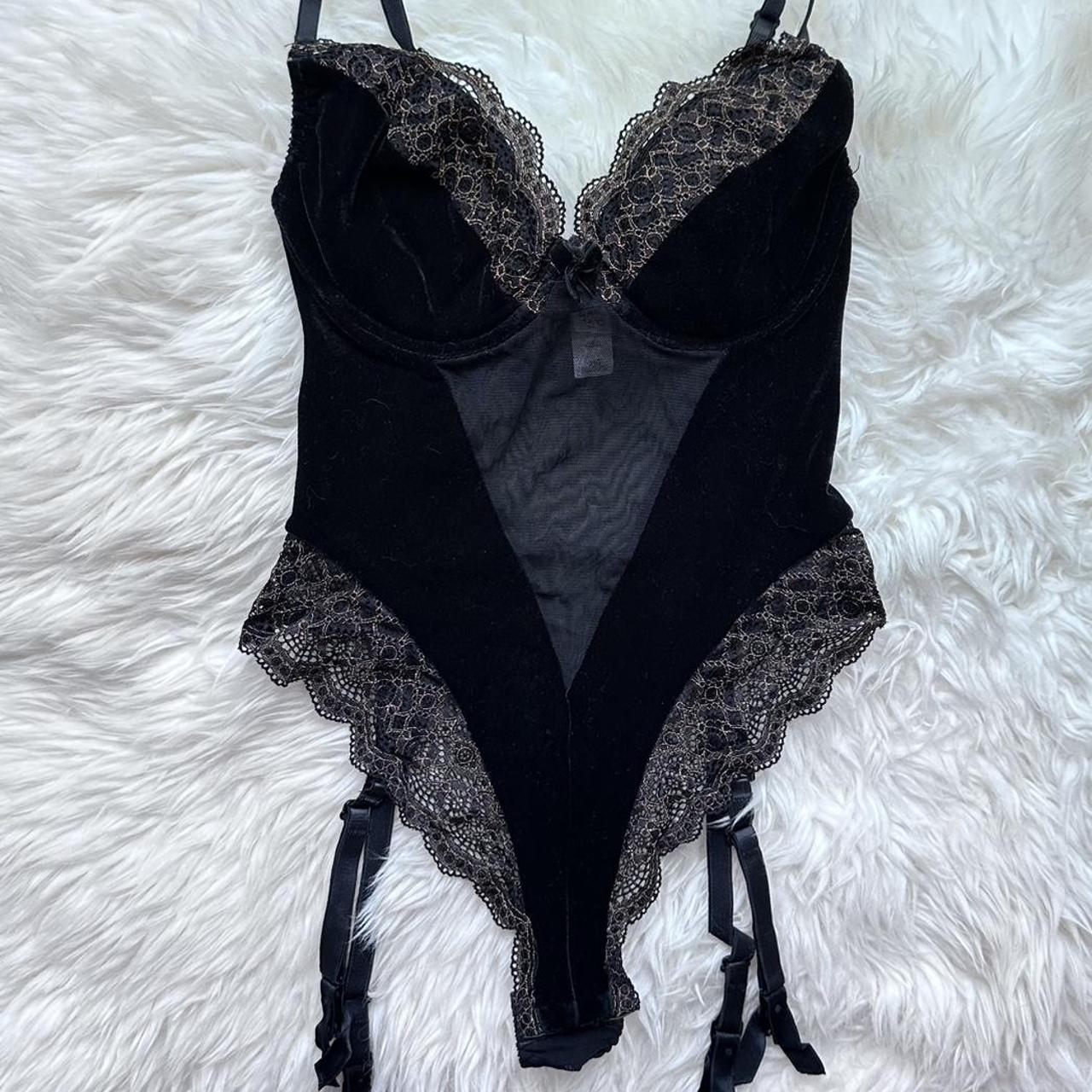 item listed by celinecherie