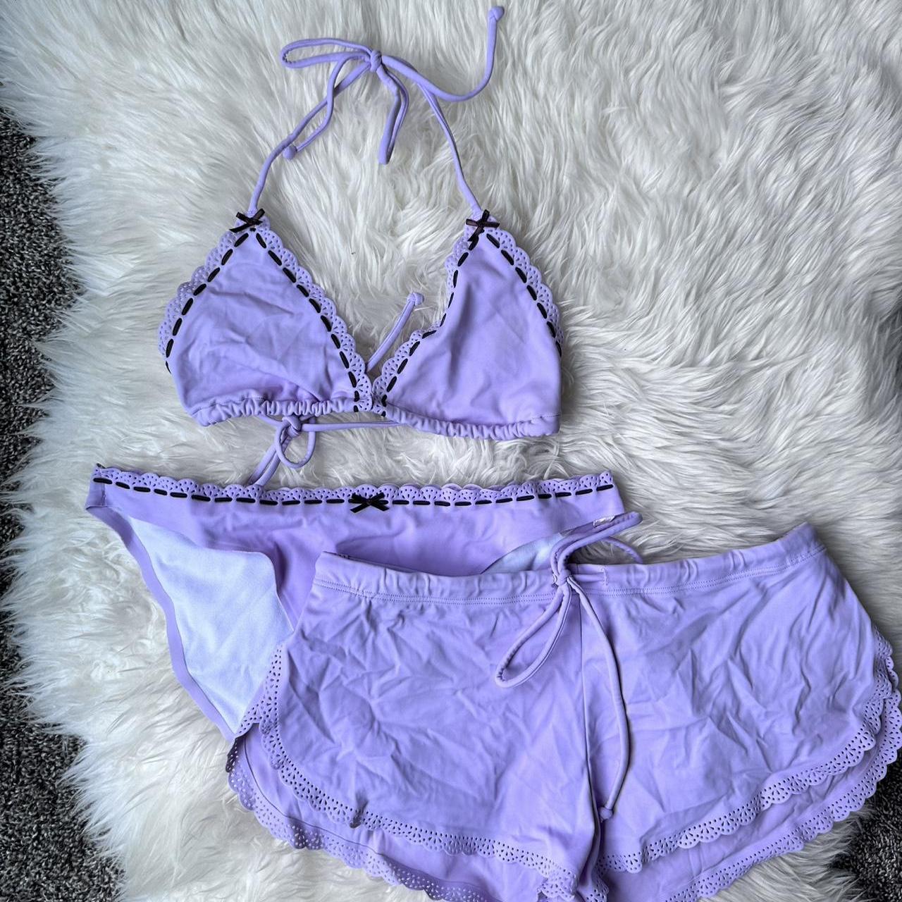 item listed by celinecherie