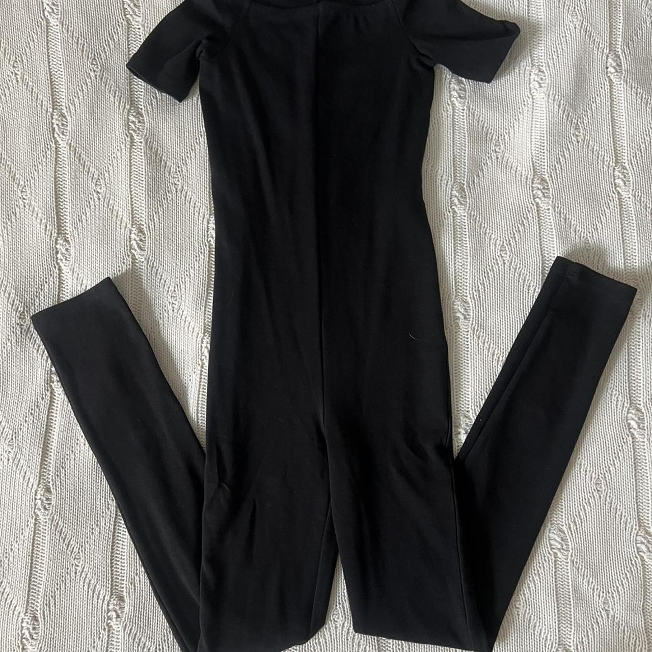 item listed by ayra_shah
