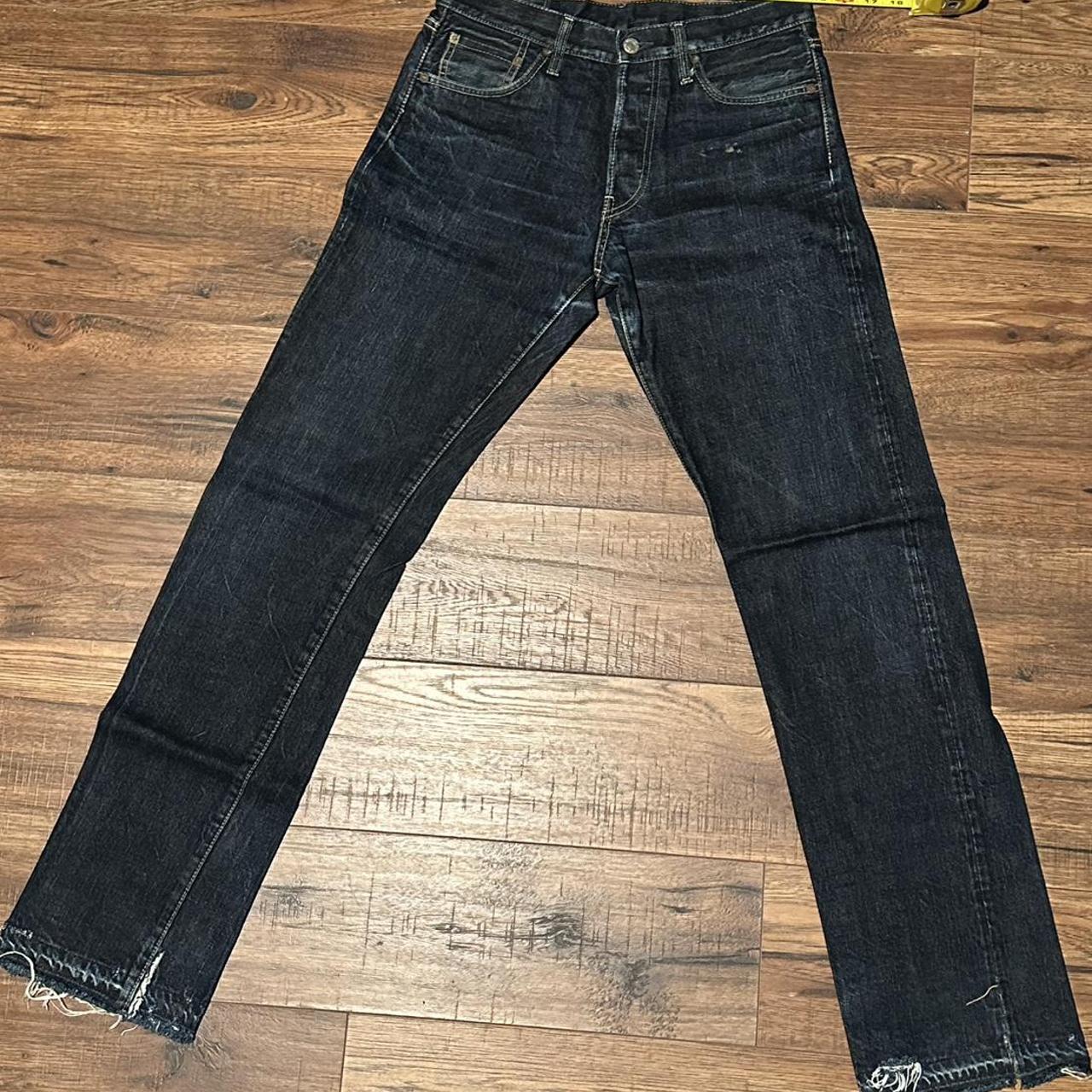 item listed by alexx222
