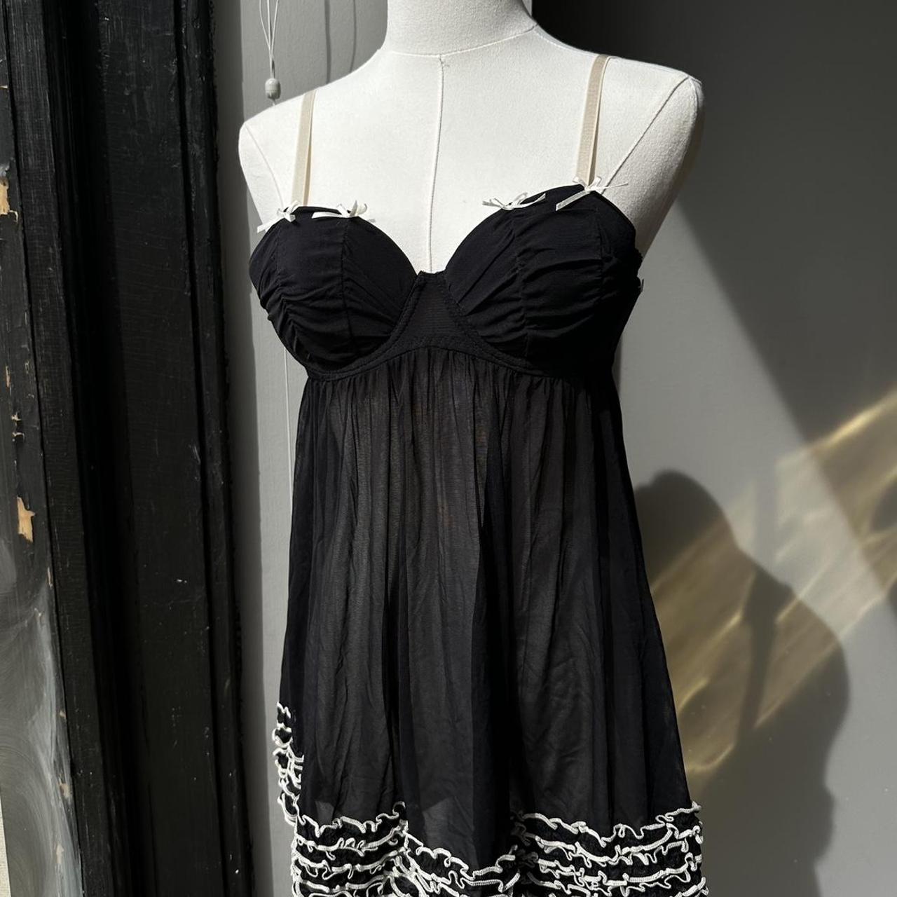 item listed by dejavuthriftz