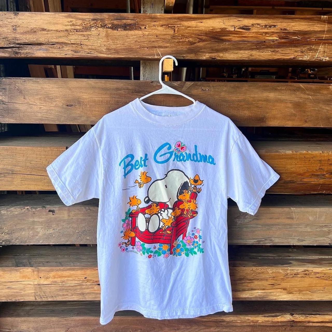 VINTAGE PEANUTS “BEST GRANDMA” TEE💐 •size... Depop