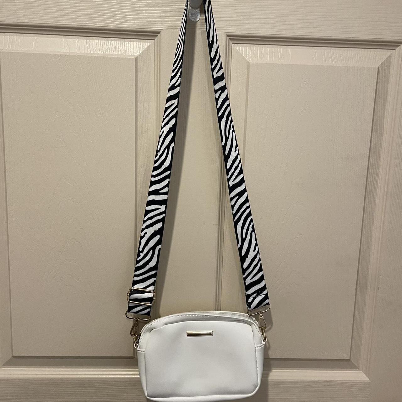 item listed by hannaholaire