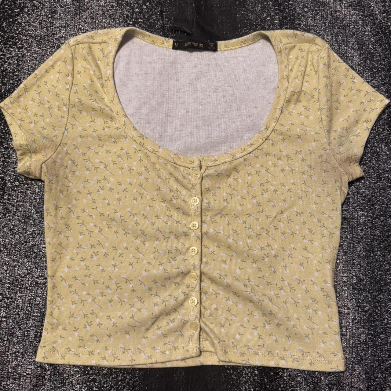 item listed by k4ty_00