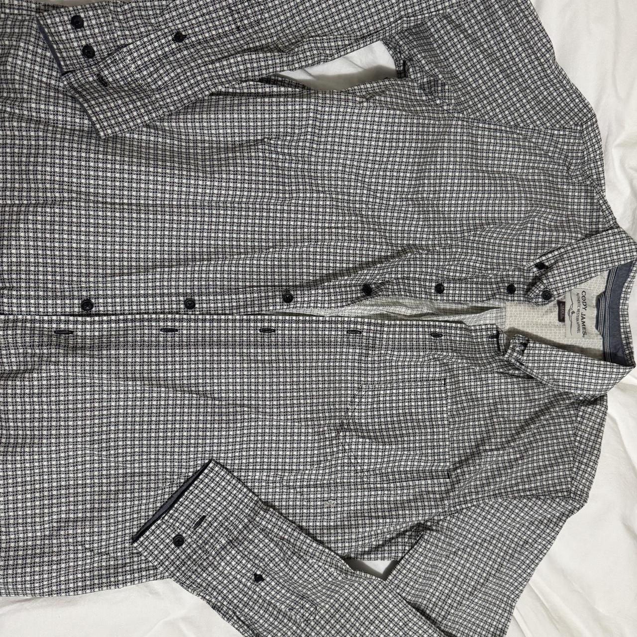 item listed by jessiicasantiago