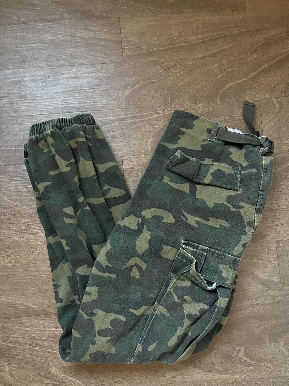 fashion nova camo pants lightly worn super comfy... - Depop