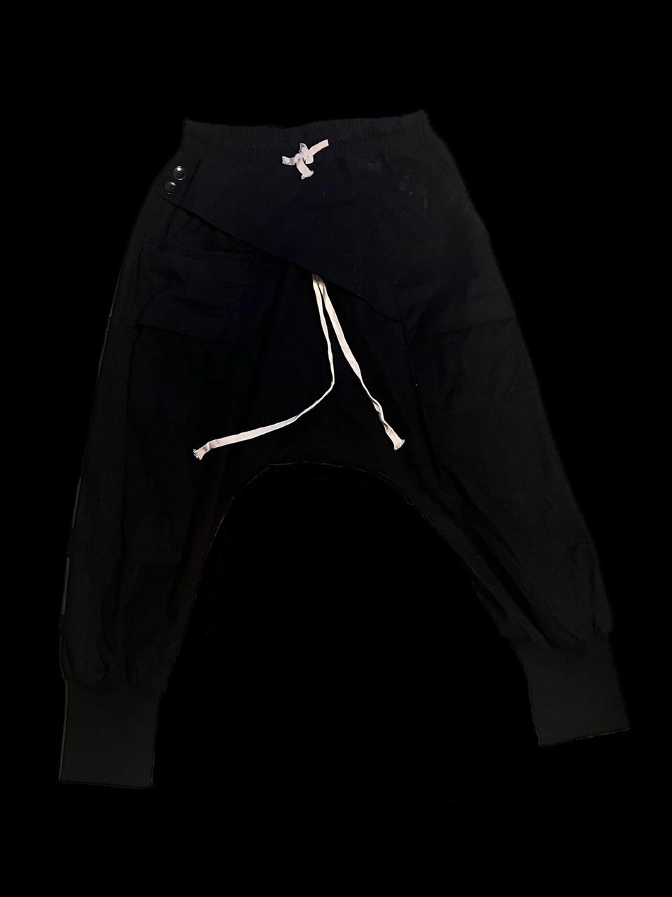 Rick Owens Men's Capri Pants - Black - 30" – RICK CARGO CAPRI SIZE (M)