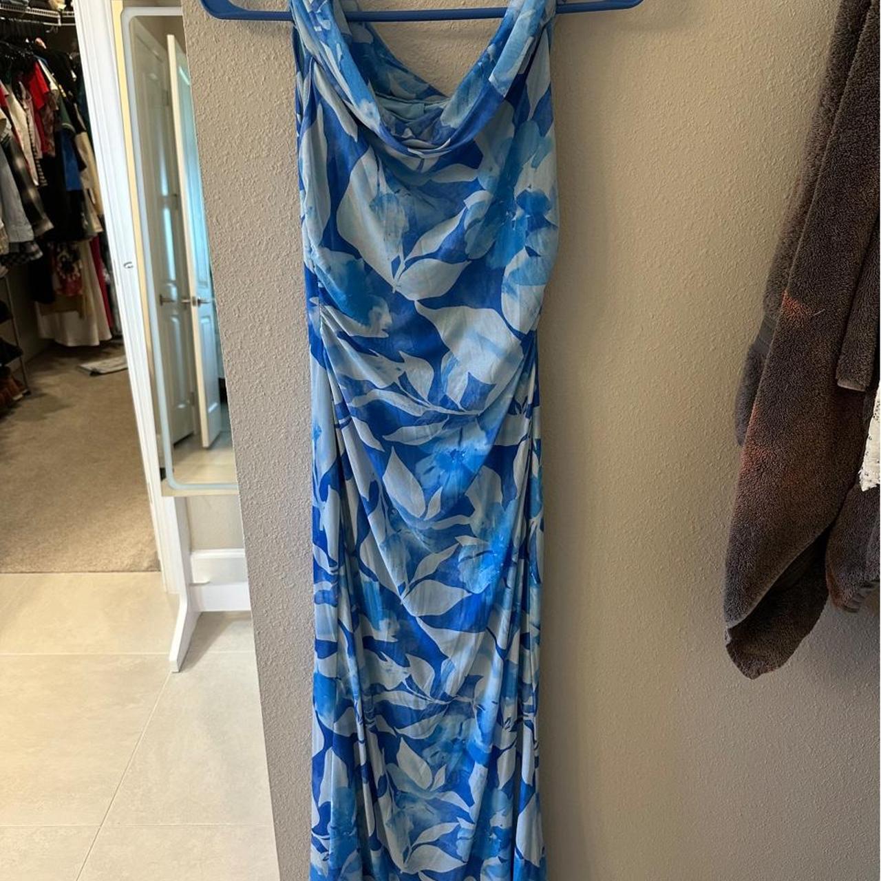 item listed by em1lysclosetcleanout