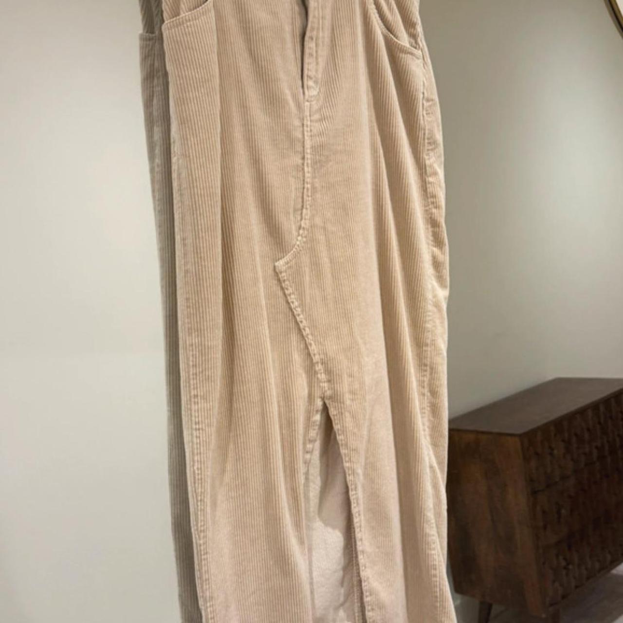 item listed by alicescays