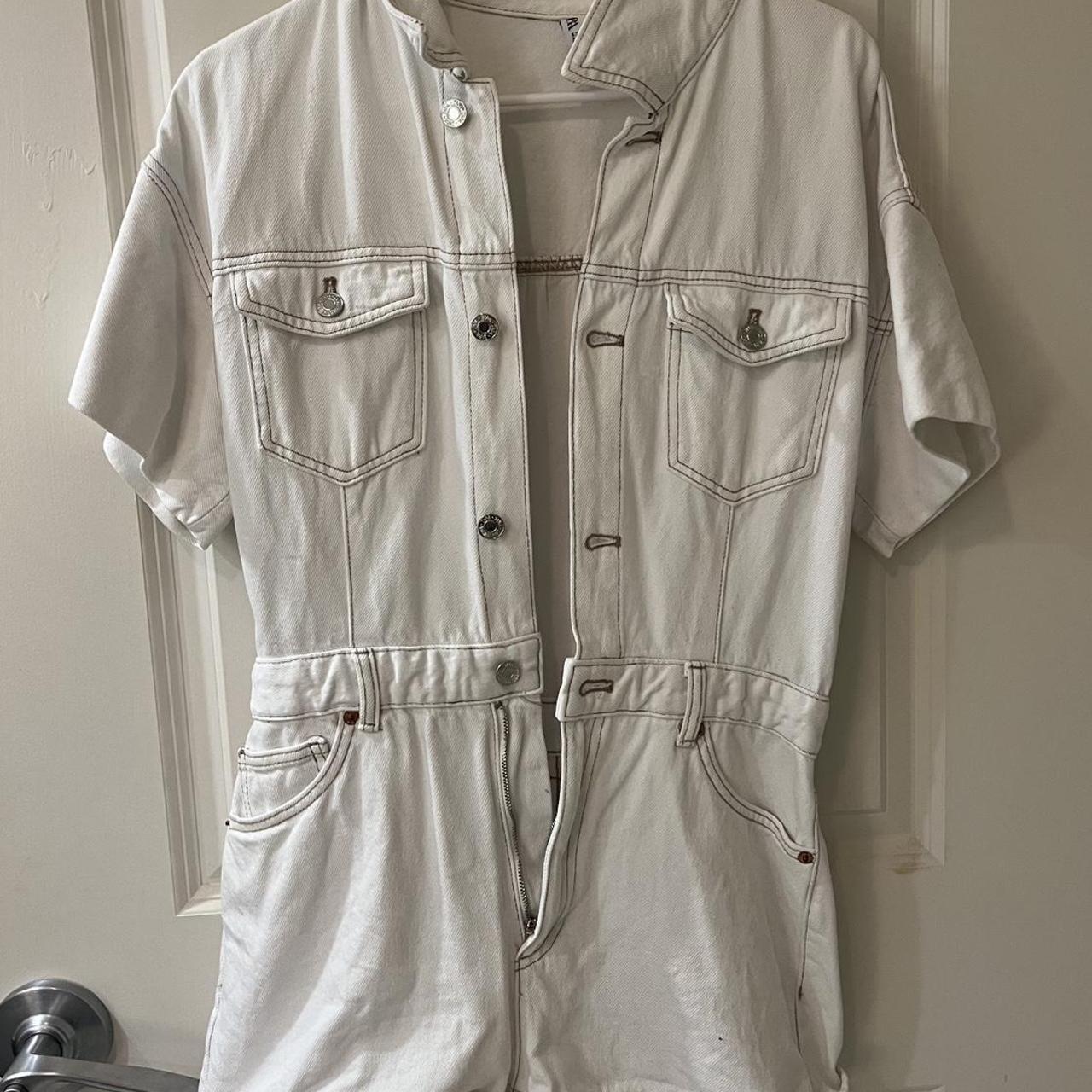 item listed by maevehogg