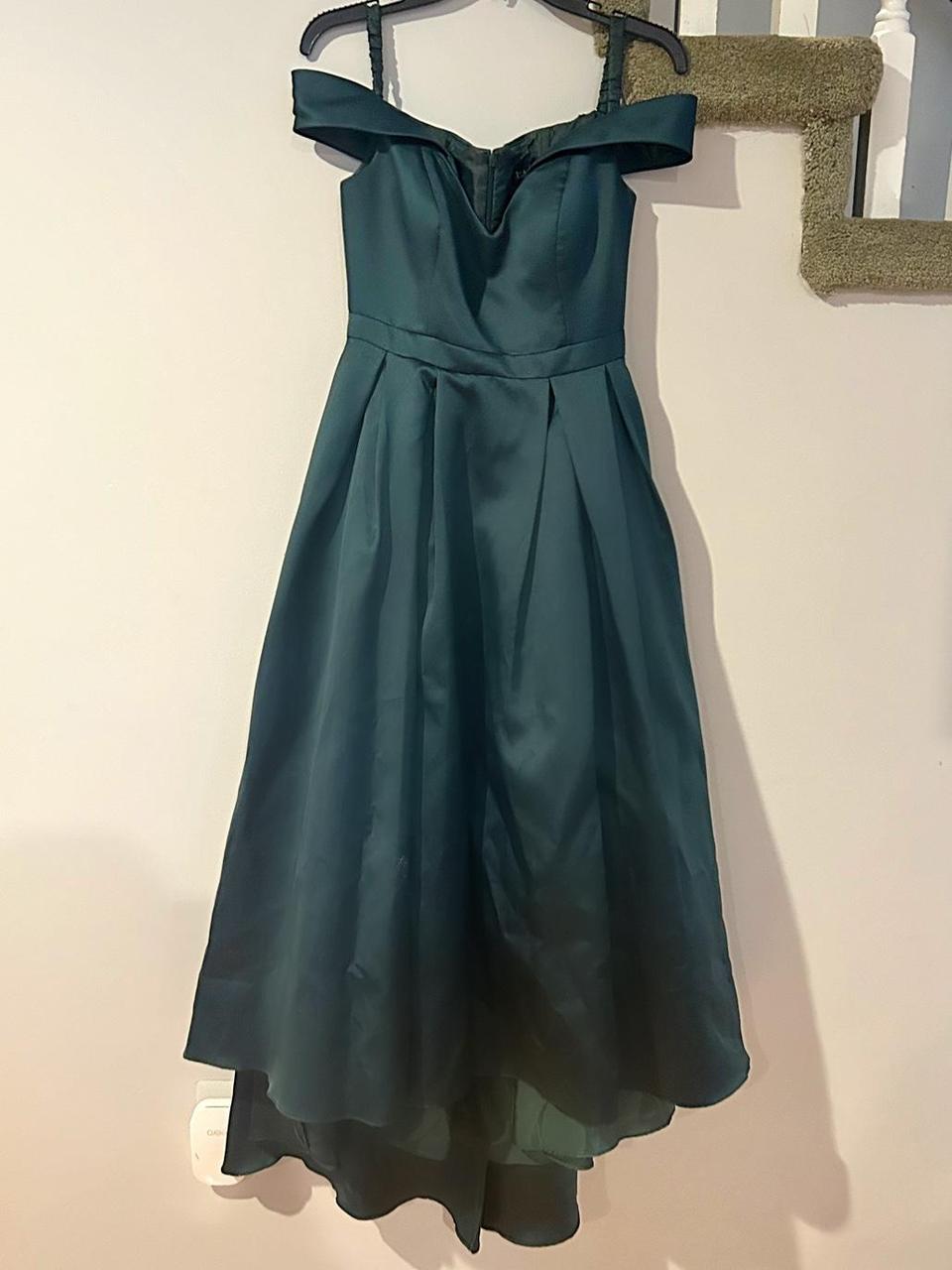 XSCAPE EMERALD GREEN GOWN SIZE 6 Worn once.... - Depop