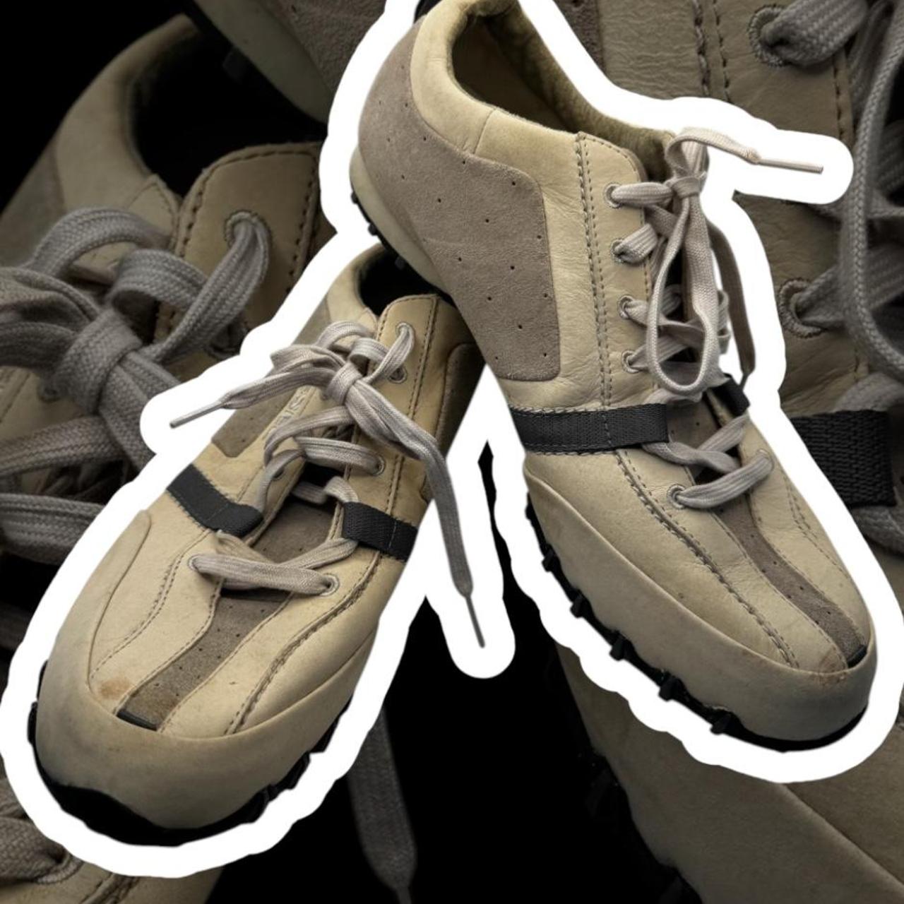 item listed by drowning_in_shoes