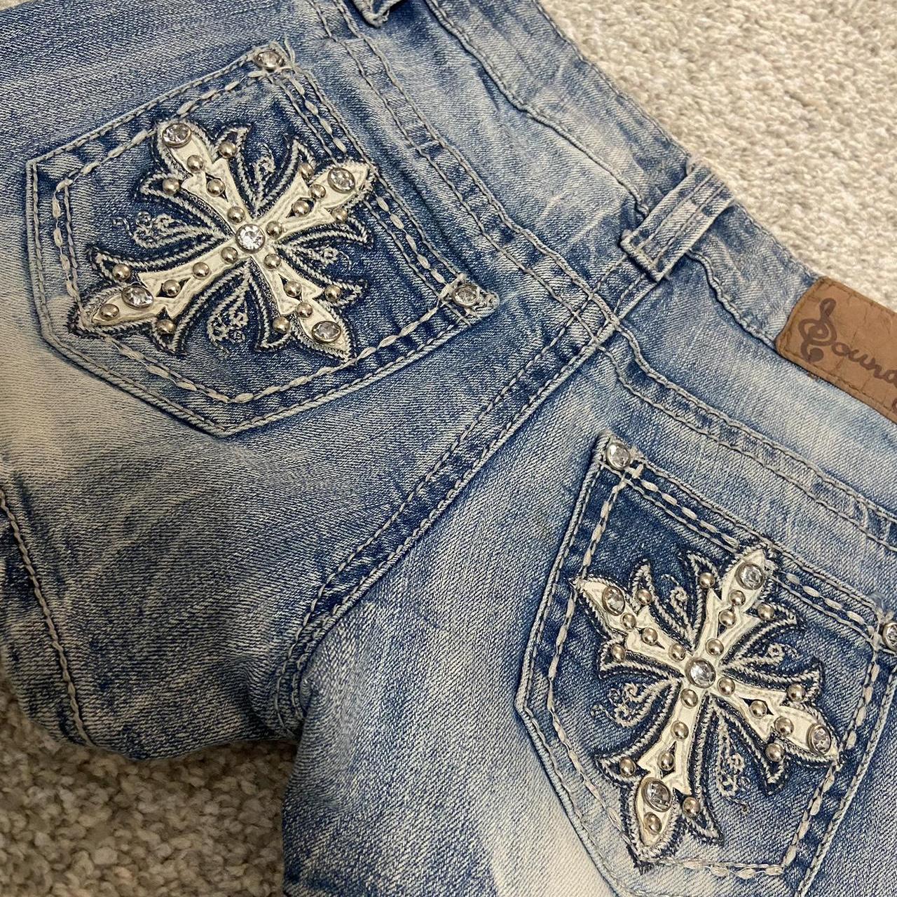item listed by elianao7