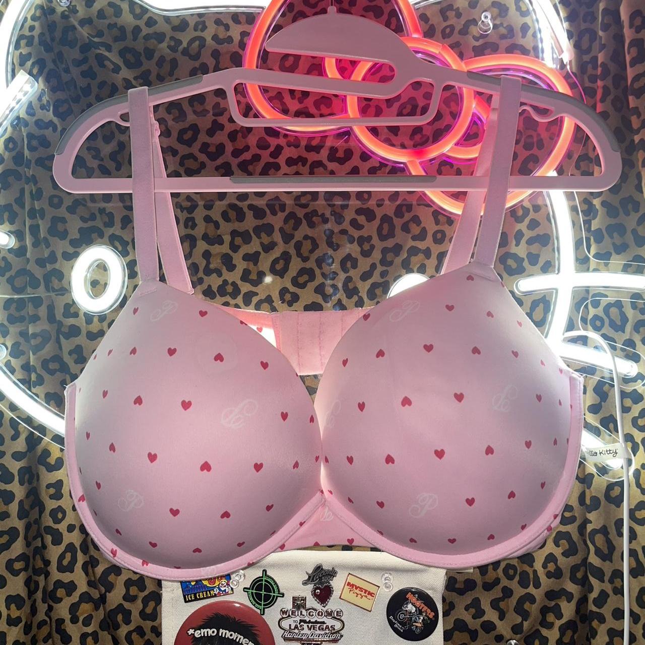 item listed by irisispeachy