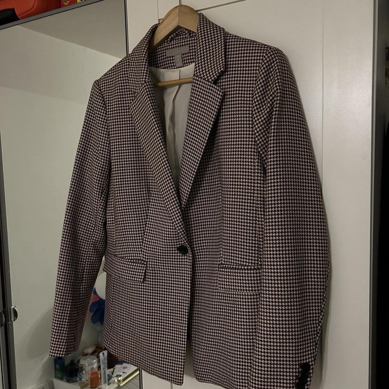 item listed by juhneh