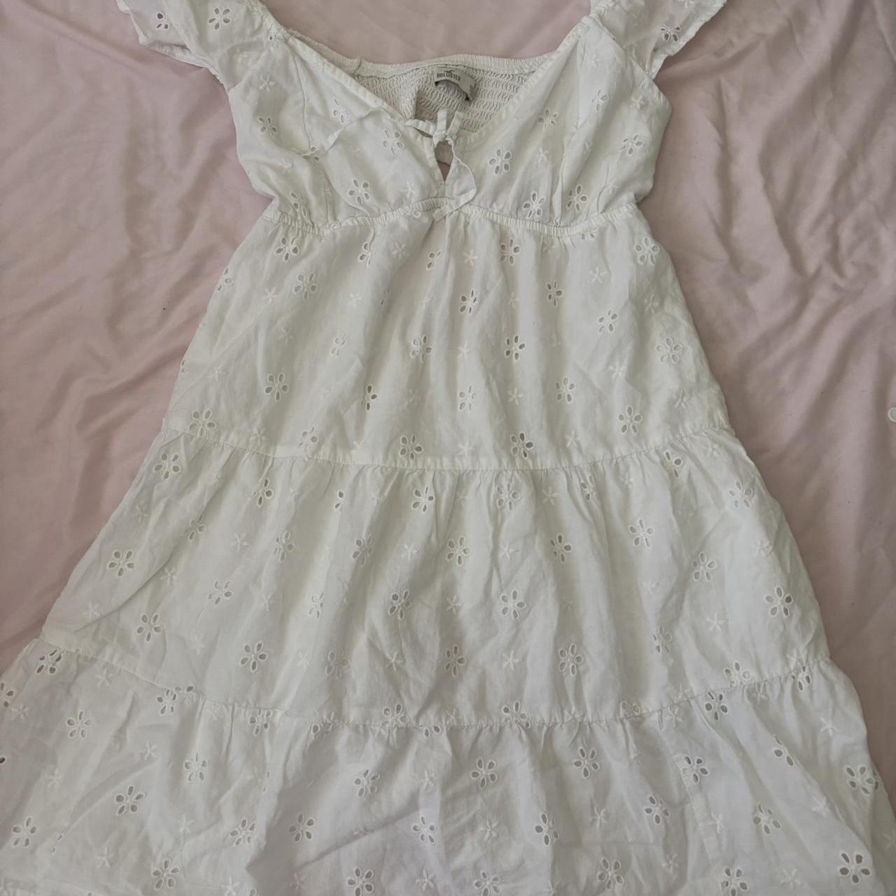 item listed by strawbrrry