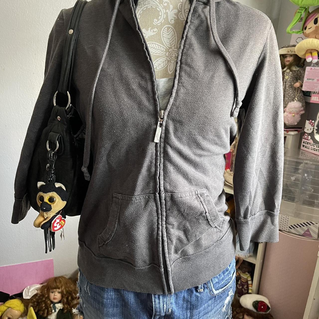 item listed by lanidolliee