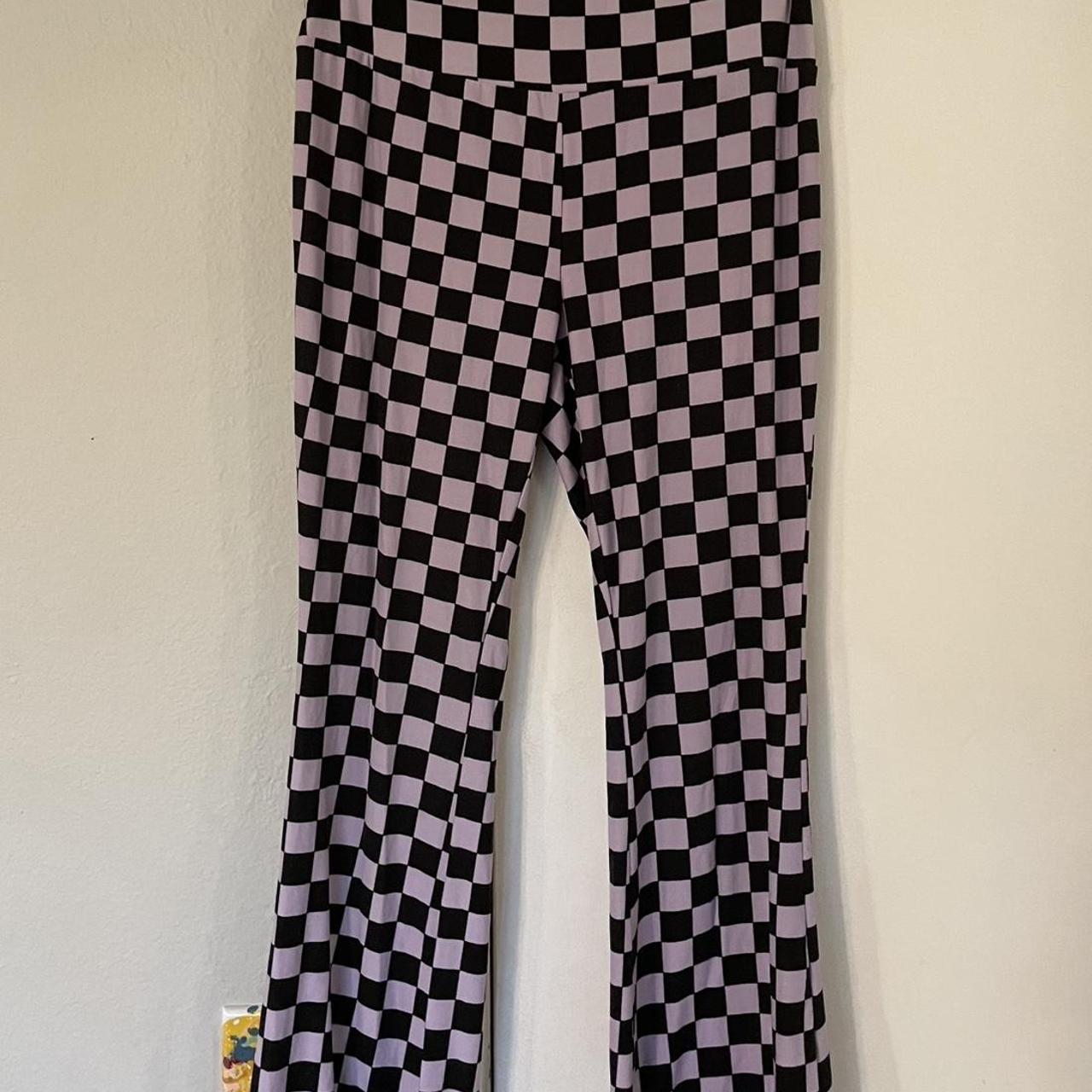 item listed by elleriecelery