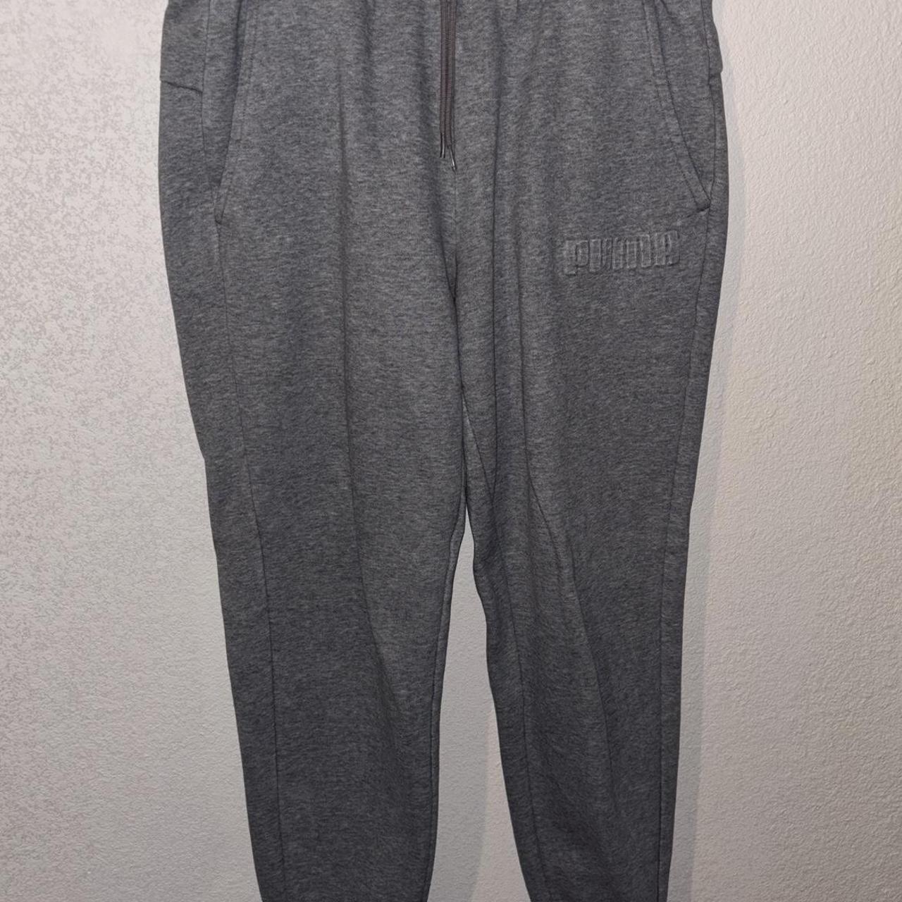 item listed by itsjxrdyn
